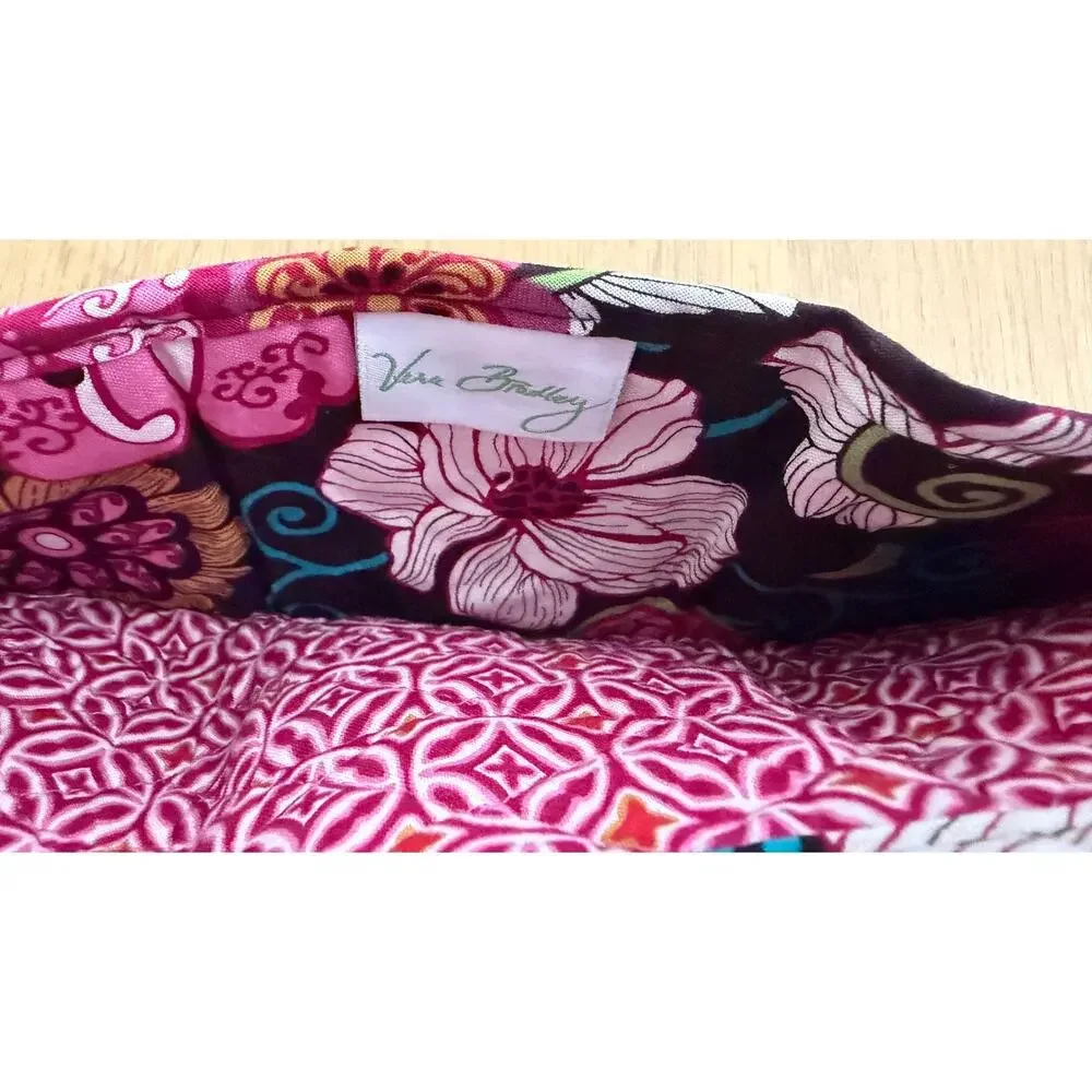 Vera Bradley Tri-Fold Wallet in Mod Floral Print NWOT